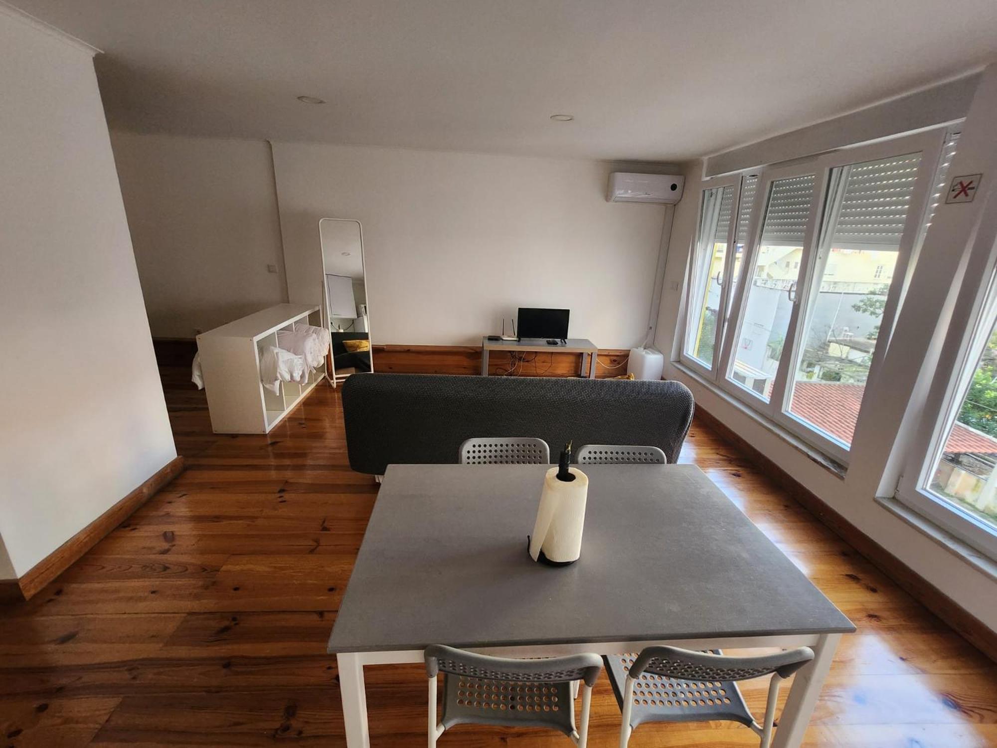 Daora Lisbon Low Cost Hostel Экстерьер фото